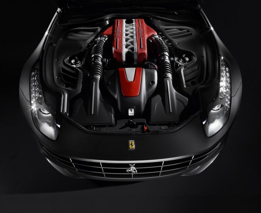  Ferrari FF 2011 года  (фото 13 из 195)